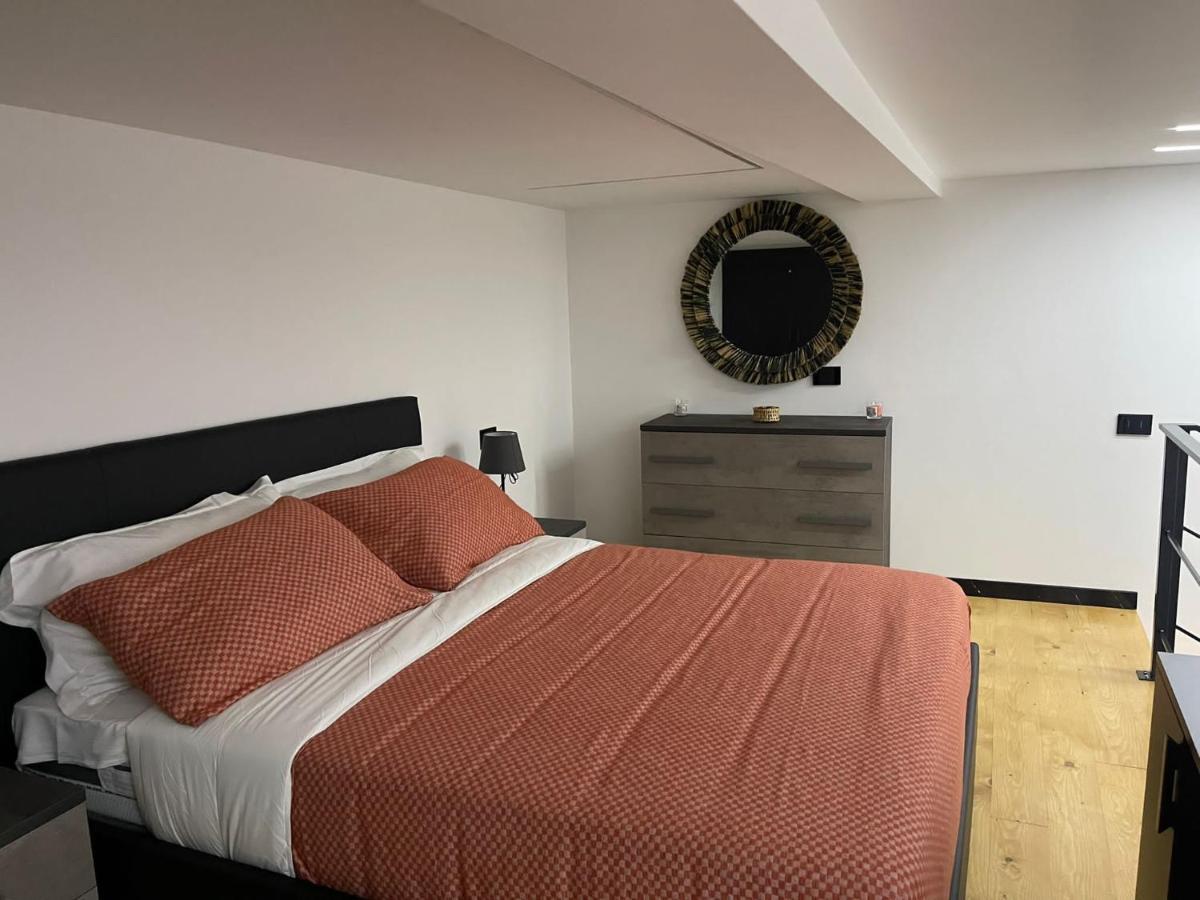 Casa Fiore Apartment Napoli Bagian luar foto